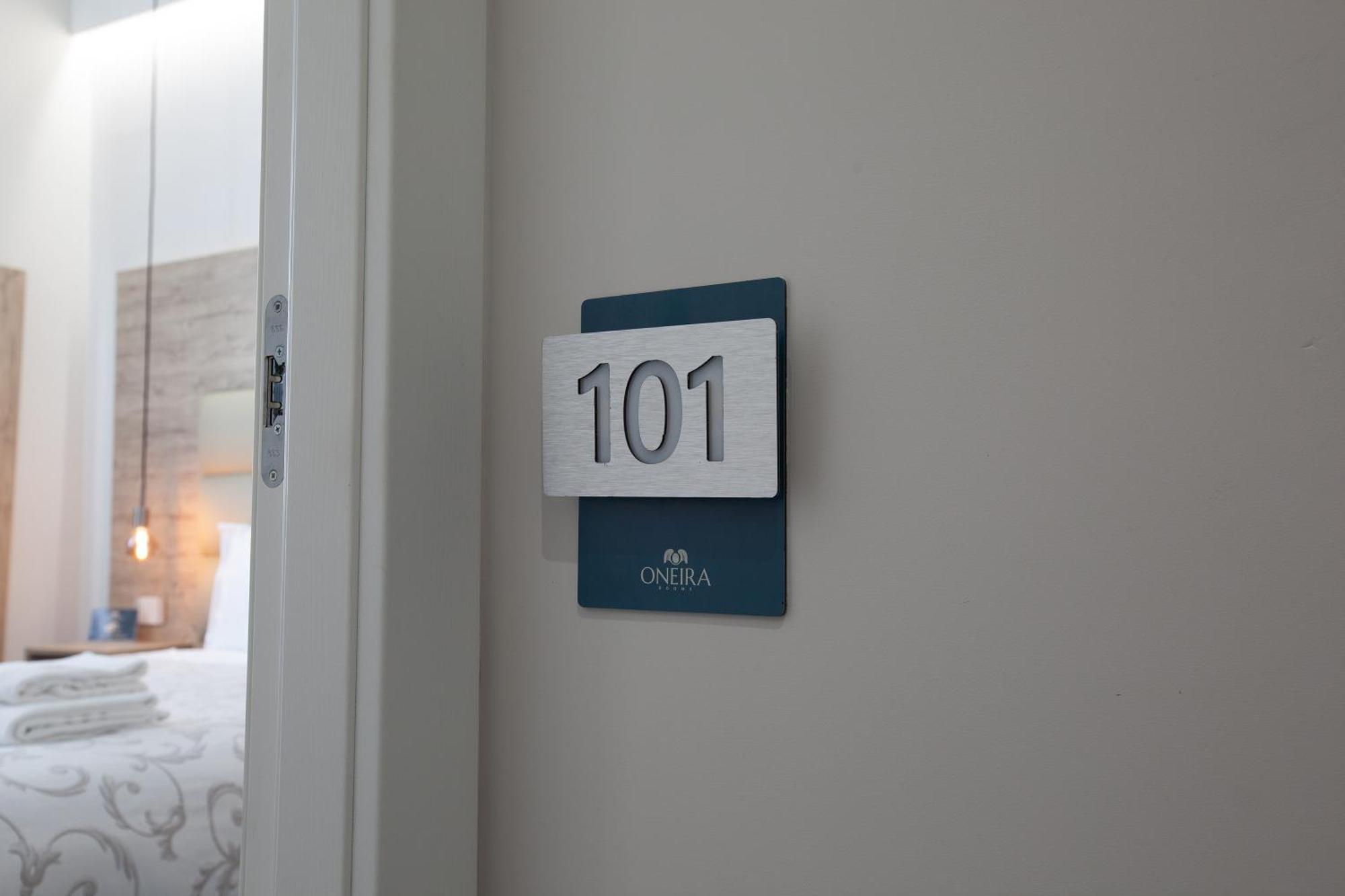 Oneira Rooms Агридженто Екстериор снимка